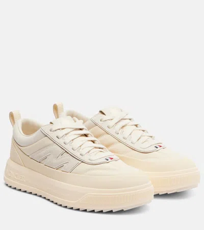 Moncler Sneakers En Nubuck Et Daim Altive
