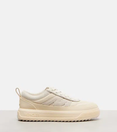 Moncler Sneakers En Nubuck Et Daim Altive