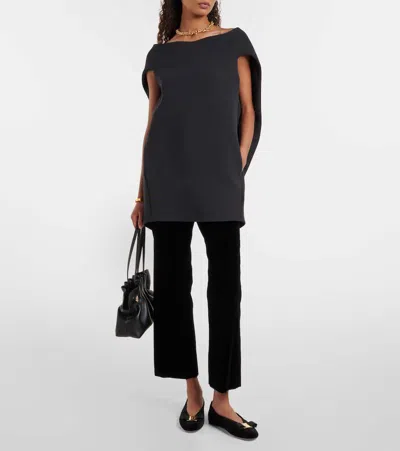 Ferragamo Vanna Velvet Ballet Flats
