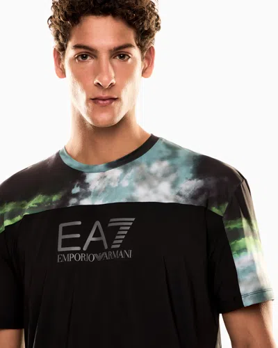 Ea7 Dynamic Athlete Printed T-shirt In Ventus7 Technical Fabric In Multi