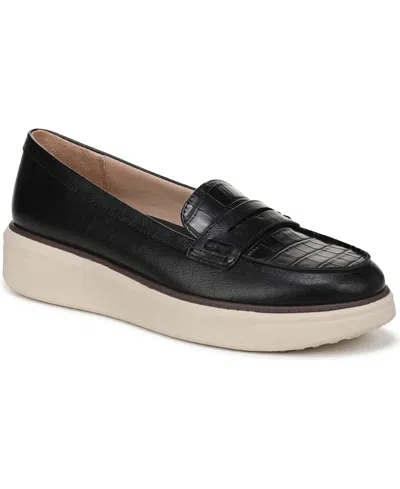 Lifestride Women's Chelsea Round Toe Platform Penny Loafers In Black