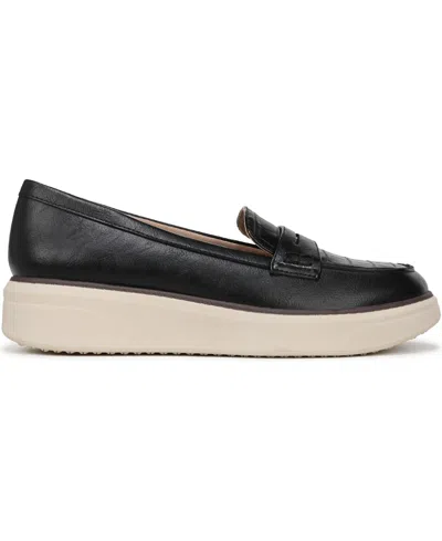 Lifestride Women's Chelsea Round Toe Platform Penny Loafers In Black