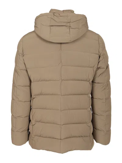 Moorer Florio-kn 2 Petti Cappuccio Trapunta Microf Coats Beige In Brown