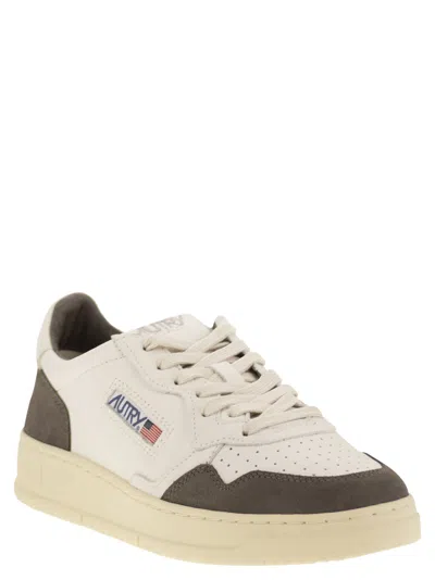 Autry 'medalist Low' White Low Top Sneakers With Side Logo Detail In Leather And Suede Man In White