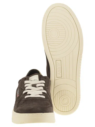 Autry "medalist" Low Sneaker In Green