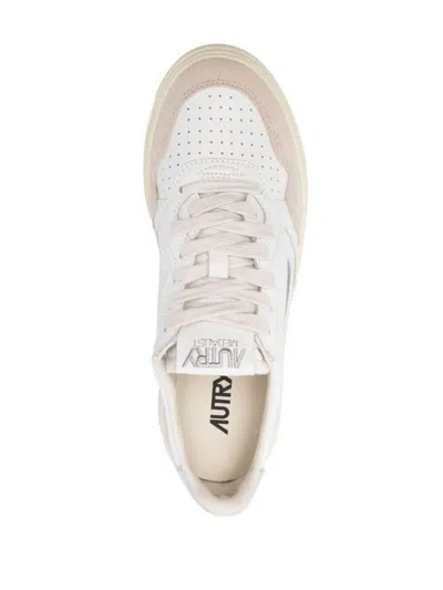 Autry Medalist Low Sneakers Shoes