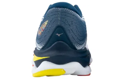 Mizuno (wmns)  Wave Sky 6 'white'