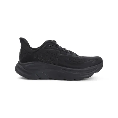 Hoka Clifton 10 Sneaker In Black