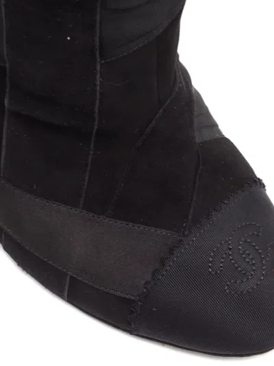 Pre-owned Chanel 110mm Suede Patchwork-detail Boots In Black