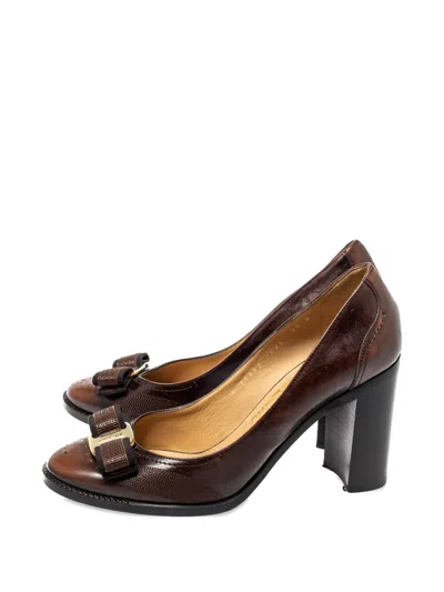 Pre-owned Ferragamo 95mm Vara Block-heel Pumps In Brown