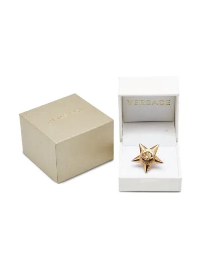 Pre-owned Versace Star Medusa Head Ring In Gold