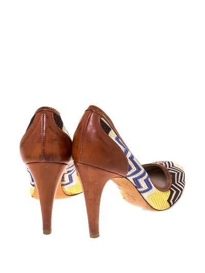 Pre-owned Missoni 105mm Zigzag-knit Pumps In Yellow
