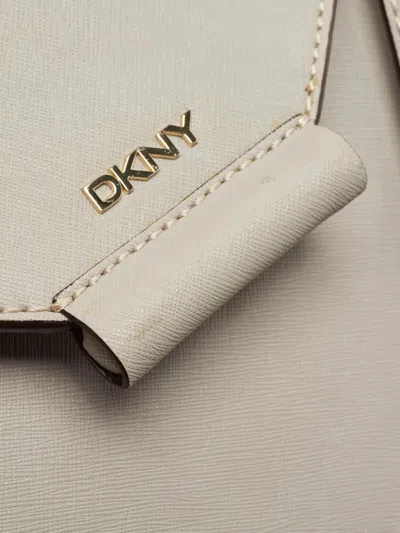 Pre-owned Dkny Vintage  Bryant Park Cross Body Bag In Gray