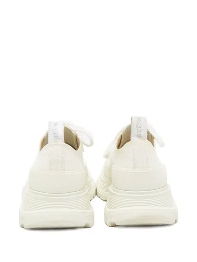 Pre-owned Alexander Mcqueen Tread Slick Platform Sneakers In White