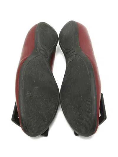 Pre-owned Roger Vivier Vintage Buckle-detail Leather Ballet Flats