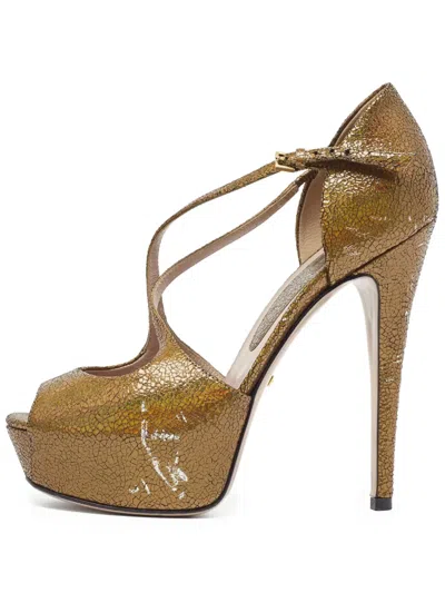 Pre-owned Gucci Bucked Platform Pumps
