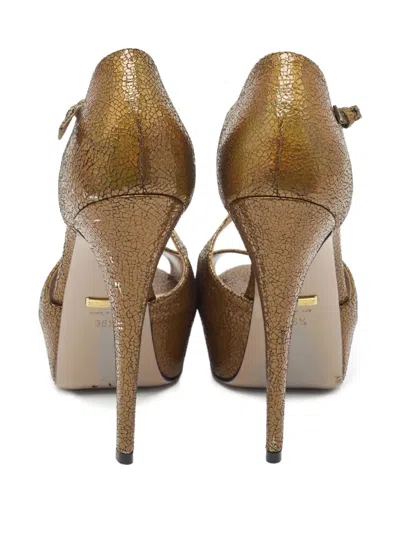 Pre-owned Gucci Bucked Platform Pumps