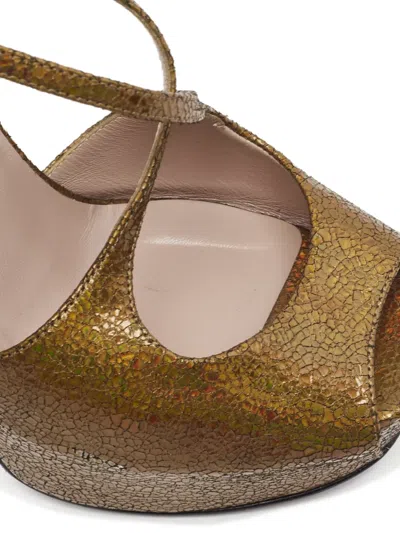Pre-owned Gucci Bucked Platform Pumps