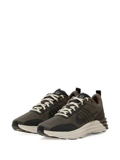 Nike Lunar Roam Lace-up Sneakers