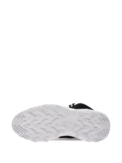 Nike Cygnal Lace-up Sneakers