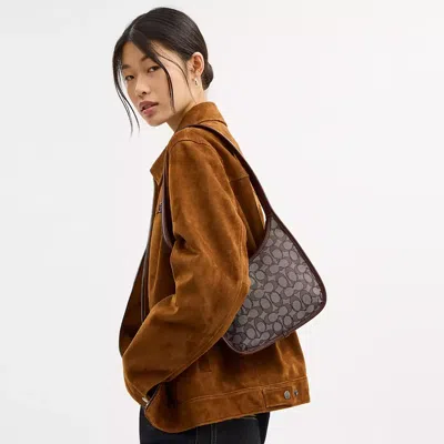 Coach Curve Zip Bag In Signature Jacquard