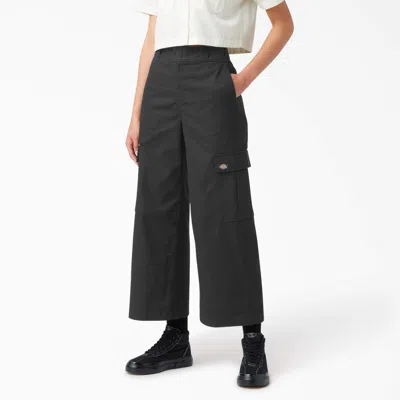 Dickies Women's Twill Crop Cargo Pants In Black