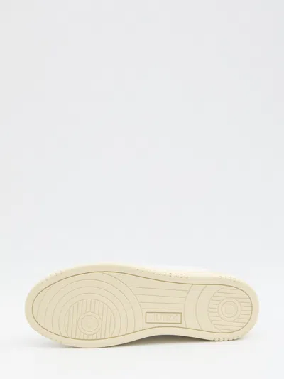 Autry White Sneakers With Smooth Leather Upper In White