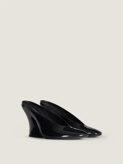 Givenchy Sculpted Heeled Mules In Patent Leather