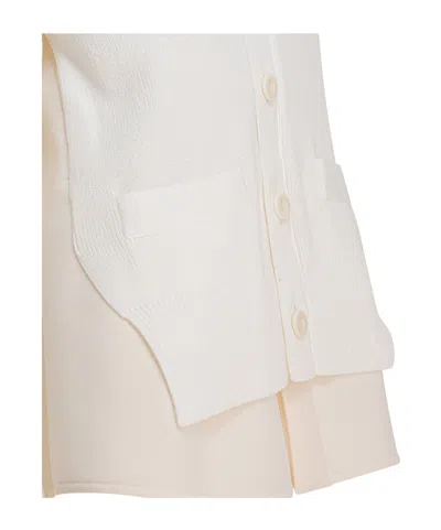 Sacai Short Sleeve V-neck Sweater With Ribbed Texture And Front Pockets In White