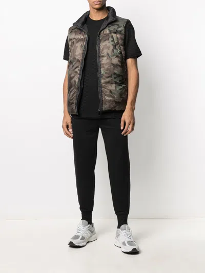 Emporio Armani Logo-patch Short-sleeved T-shirt In Black