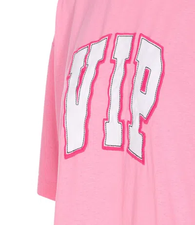 Balenciaga Vip Team Crewneck Graphic T-shirt In Pink