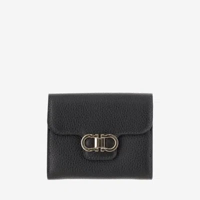 Ferragamo Gancini-plaque Wallet