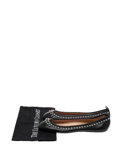 Pre-owned Tod's Vintage Stud-detail Leather Ballet Flats In Black