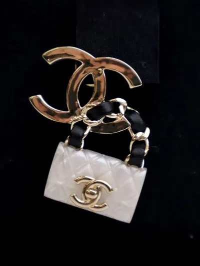 Pre-owned Chanel 2023 Gold Plated Enamel Cc Quilted Flap Brooch Costume Brooch