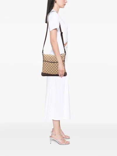 Pre-owned Gucci 2000-2015 Gg Canvas Crossbody Bag In Brown