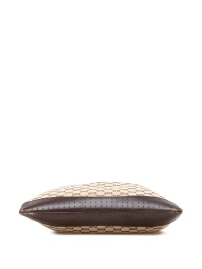 Pre-owned Gucci 2000-2015 Gg Canvas Crossbody Bag In Brown
