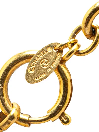 Pre-owned Chanel 1970-1980 Gold Plated Cc Quilted Pendant Necklace Costume Necklace