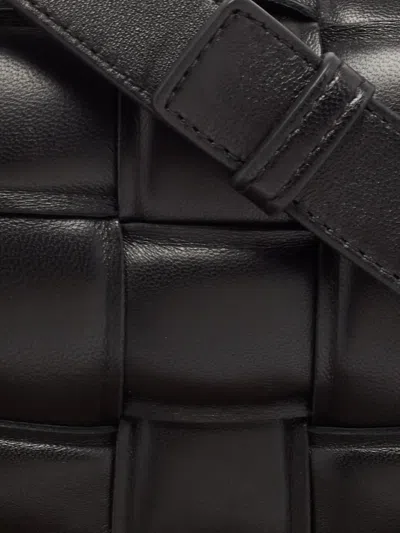 Pre-owned Bottega Veneta Cassette Shoulder Bag