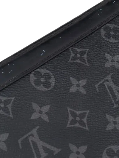 Pre-owned Louis Vuitton Pochette Voyage Mm Clutch Bag