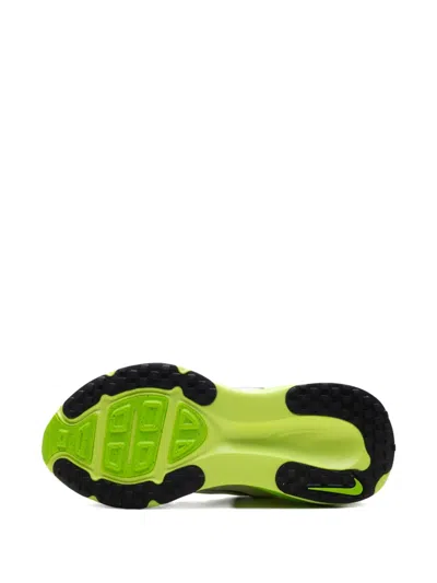 Nike Vomero 18 Running Shoe In Multi