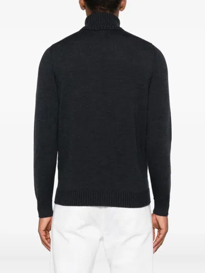 Drumohr Fitted Merino Wool Long Sleeve Turtleneck Sweater In Black