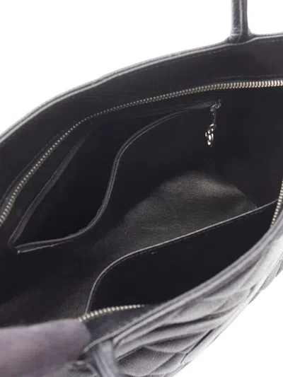 Pre-owned Chanel 2000-2002 Caviar Medallion Tote Bag