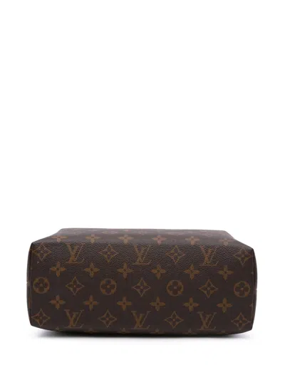 Pre-owned Louis Vuitton 2021-2025 Monogram Cosmetic Gm Pouch