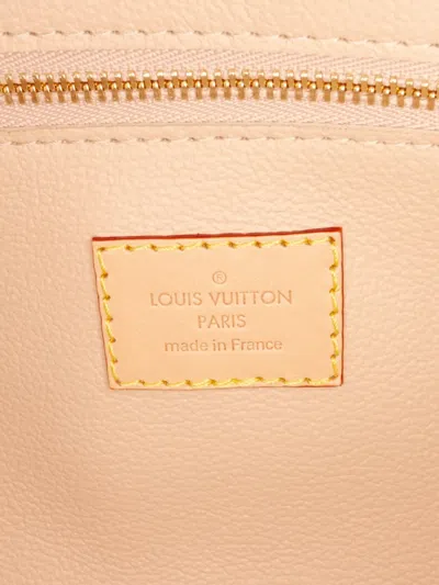 Pre-owned Louis Vuitton 2021-2025 Monogram Cosmetic Gm Pouch