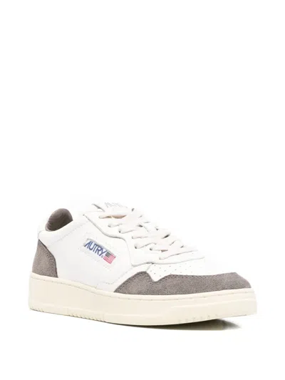 Autry Medalist Low-top Sneakers