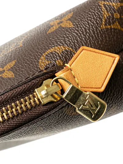 Pre-owned Louis Vuitton 2000-2025 Monogram Cosmetic Gm Pouch