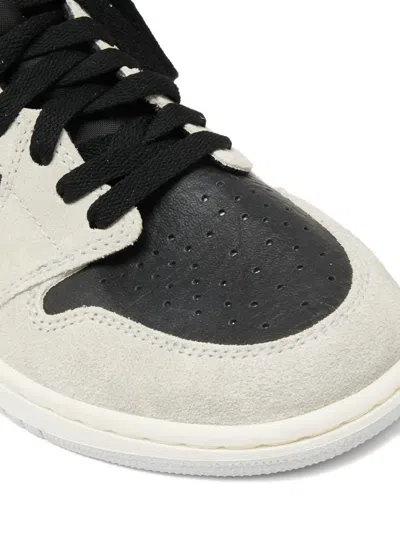 Pre-owned Nike Vintage Air Jordan 1 Retro High-top Sneakers