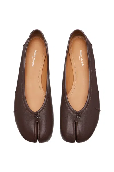 Maison Margiela New Round Toe Ballerina With Stitch Detailing