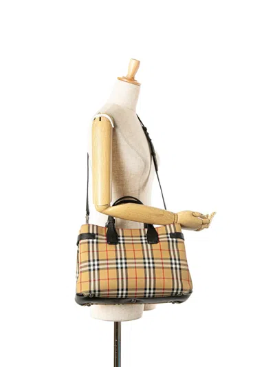 Pre-owned Burberry 2000-2017 Medium House Check Canvas Banner Satchel