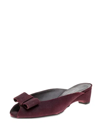 Pre-owned Stuart Weitzman 50mm Bow-detail Mules
